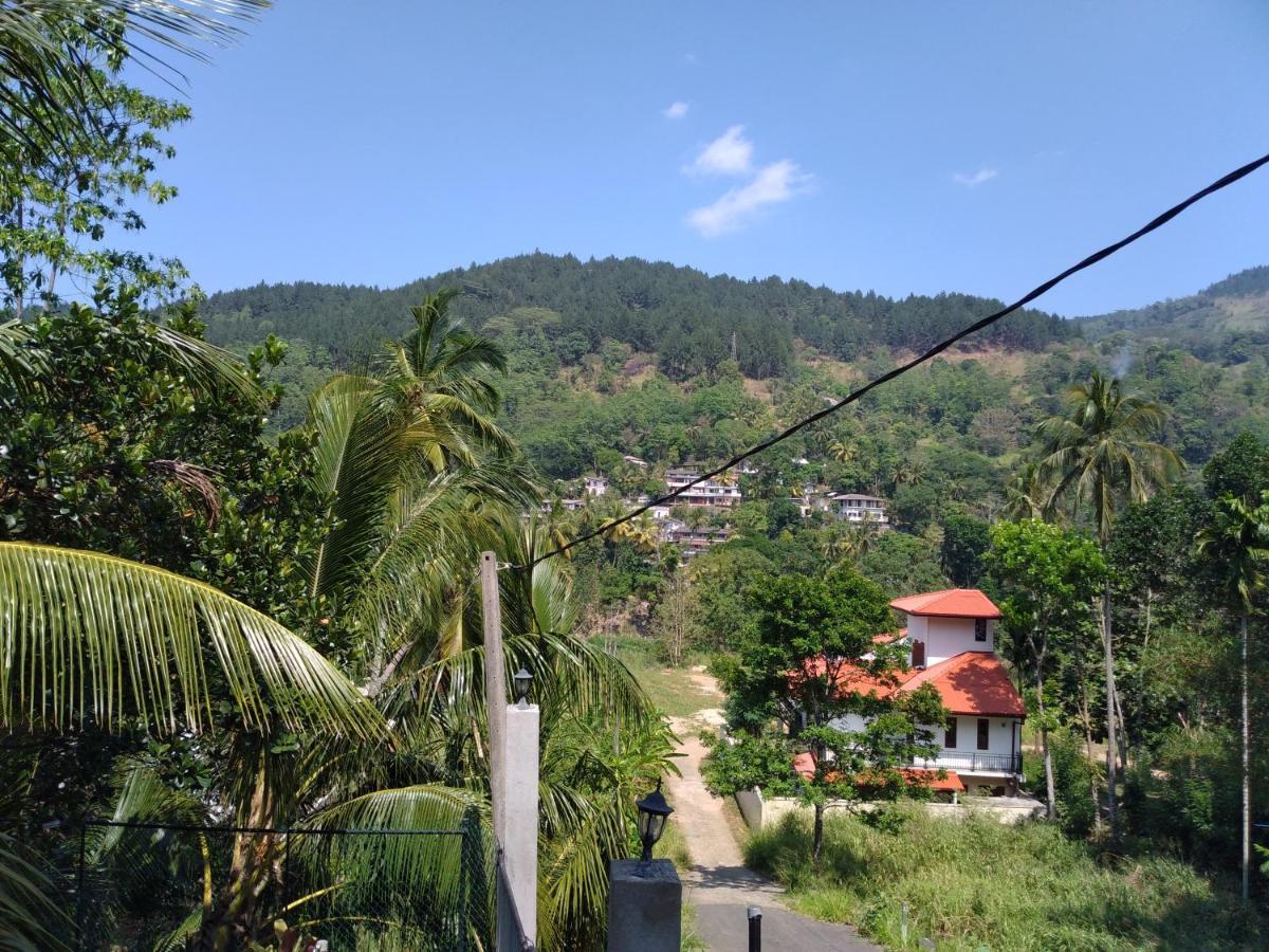 Riverview Guest Kandy Dış mekan fotoğraf