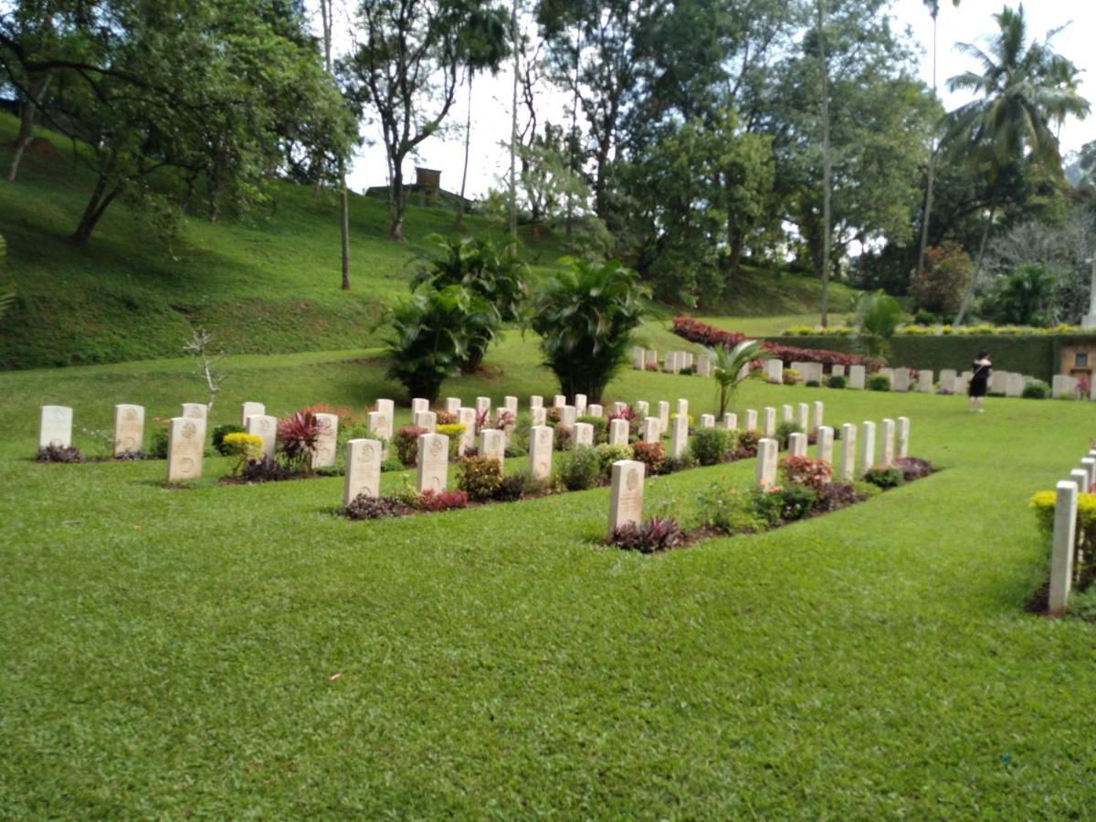 Riverview Guest Kandy Dış mekan fotoğraf